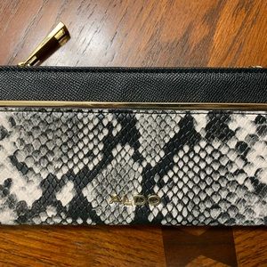 Aldo Wallet